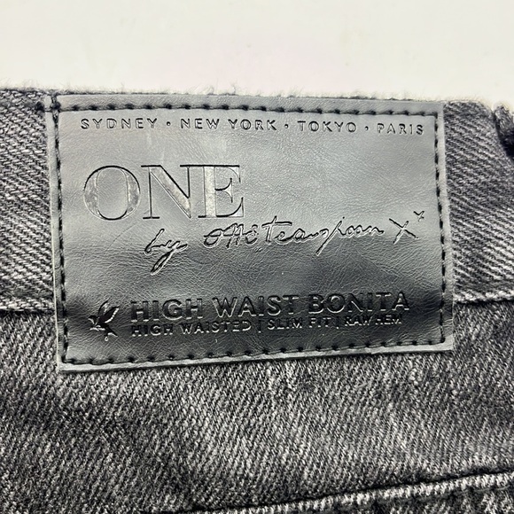 One Teaspoon High Waist Bonita Shorts Size 28 - Picture 10 of 15